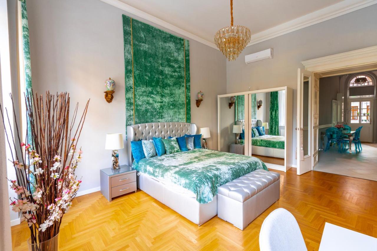 Liszt Ferenc Historic Luxurious Flat Next To Synagogue Budapesta